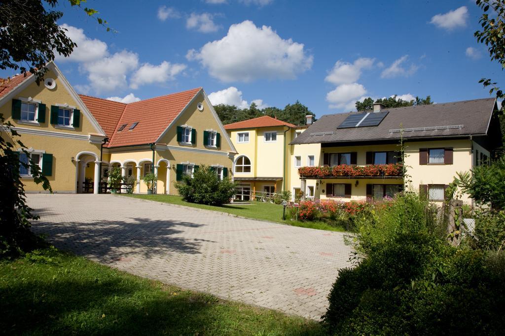 Bad Blumauerhof Hotel Exterior foto