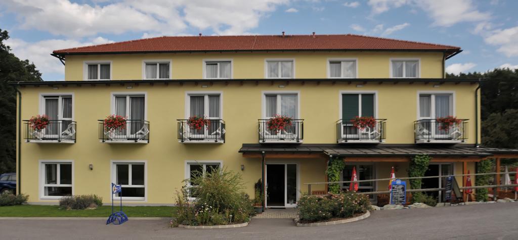 Bad Blumauerhof Hotel Exterior foto